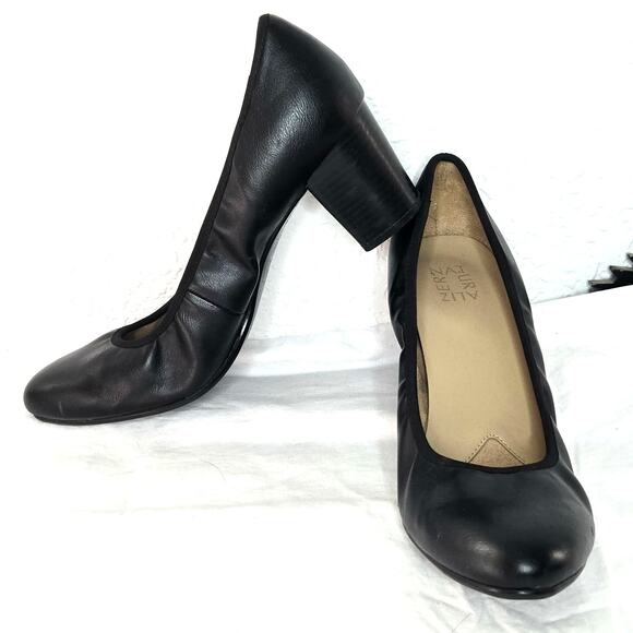 Naturalizer Naomi Slip On Rounded Toe Block Heel Size 11M EUC - Picture 1 of 6